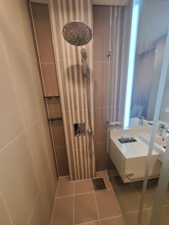 Hotel Tour Incheon Airport Hotel & Suites Exterior foto
